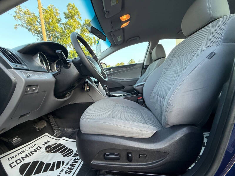 2011 Hyundai Sonata GLS