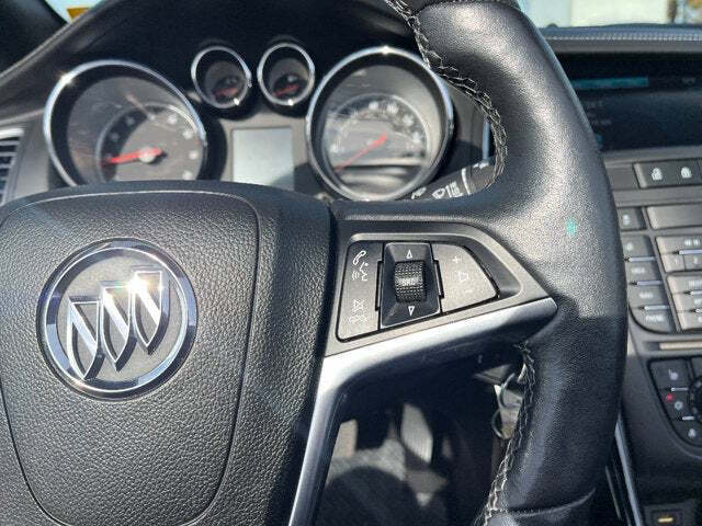 2016 Buick Cascada 34