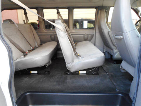 2017 Chevrolet Express LT 3500