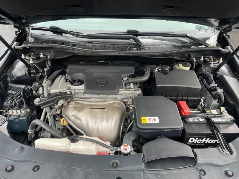 2017 Toyota Camry LE