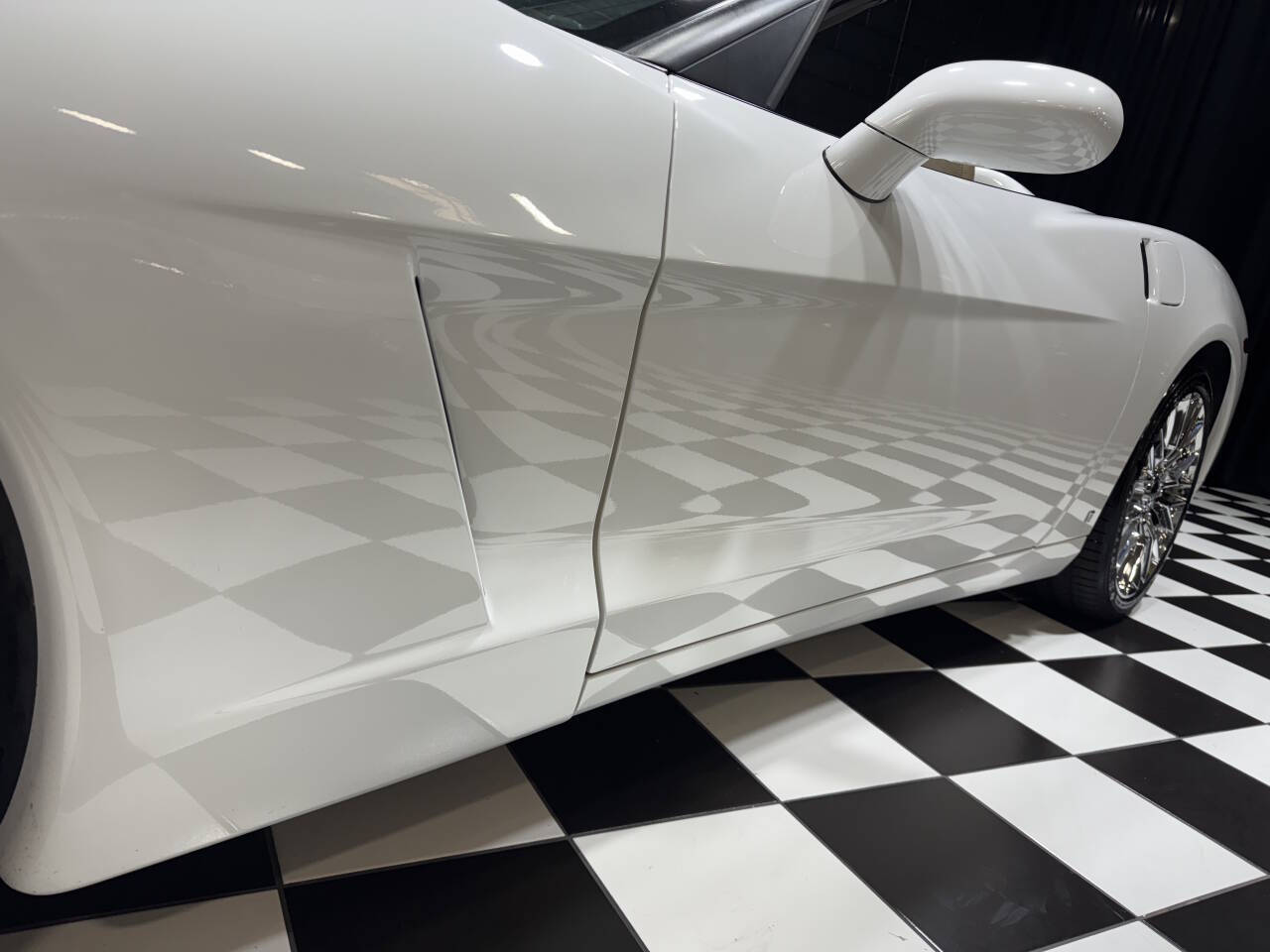 2006 Chevrolet Corvette 13