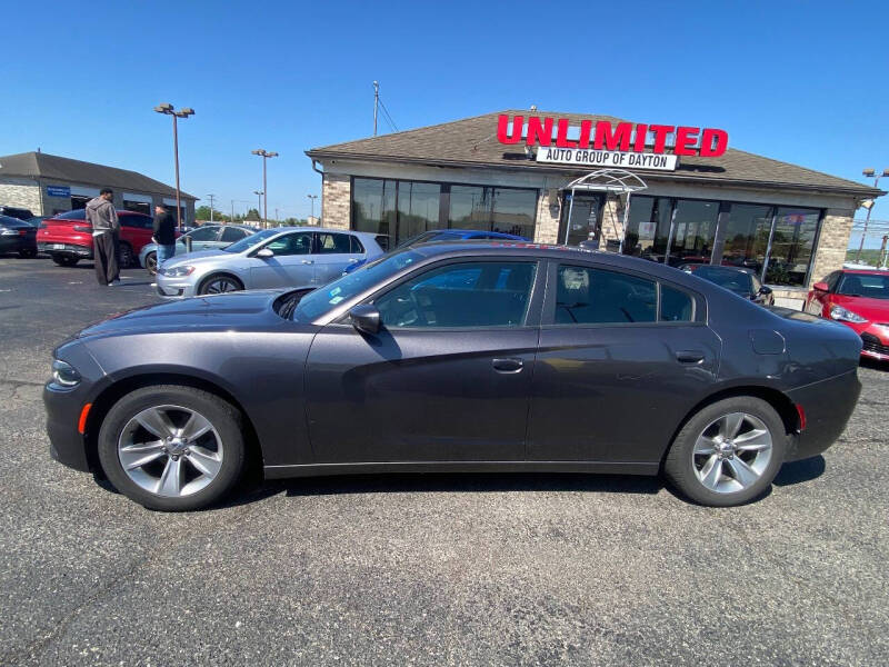 2017 Dodge Charger SXT