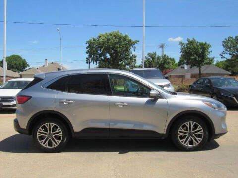 2022 Ford Escape SEL