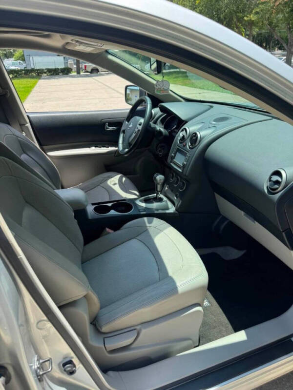 2011 Nissan Rogue S