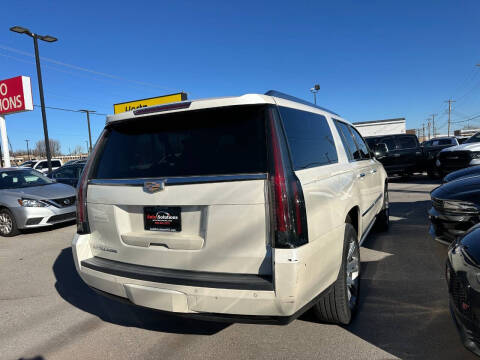 2015 Cadillac Escalade ESV Premium
