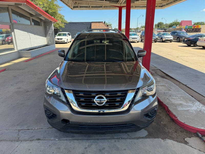 2020 Nissan Pathfinder S