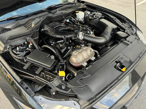 2016 Ford Mustang V6