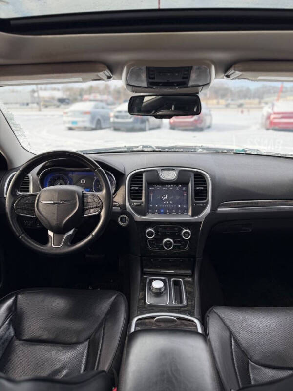 2018 Chrysler 300 Limited