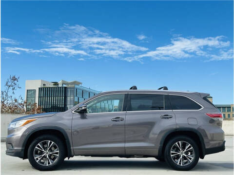 2016 Toyota Highlander XLE