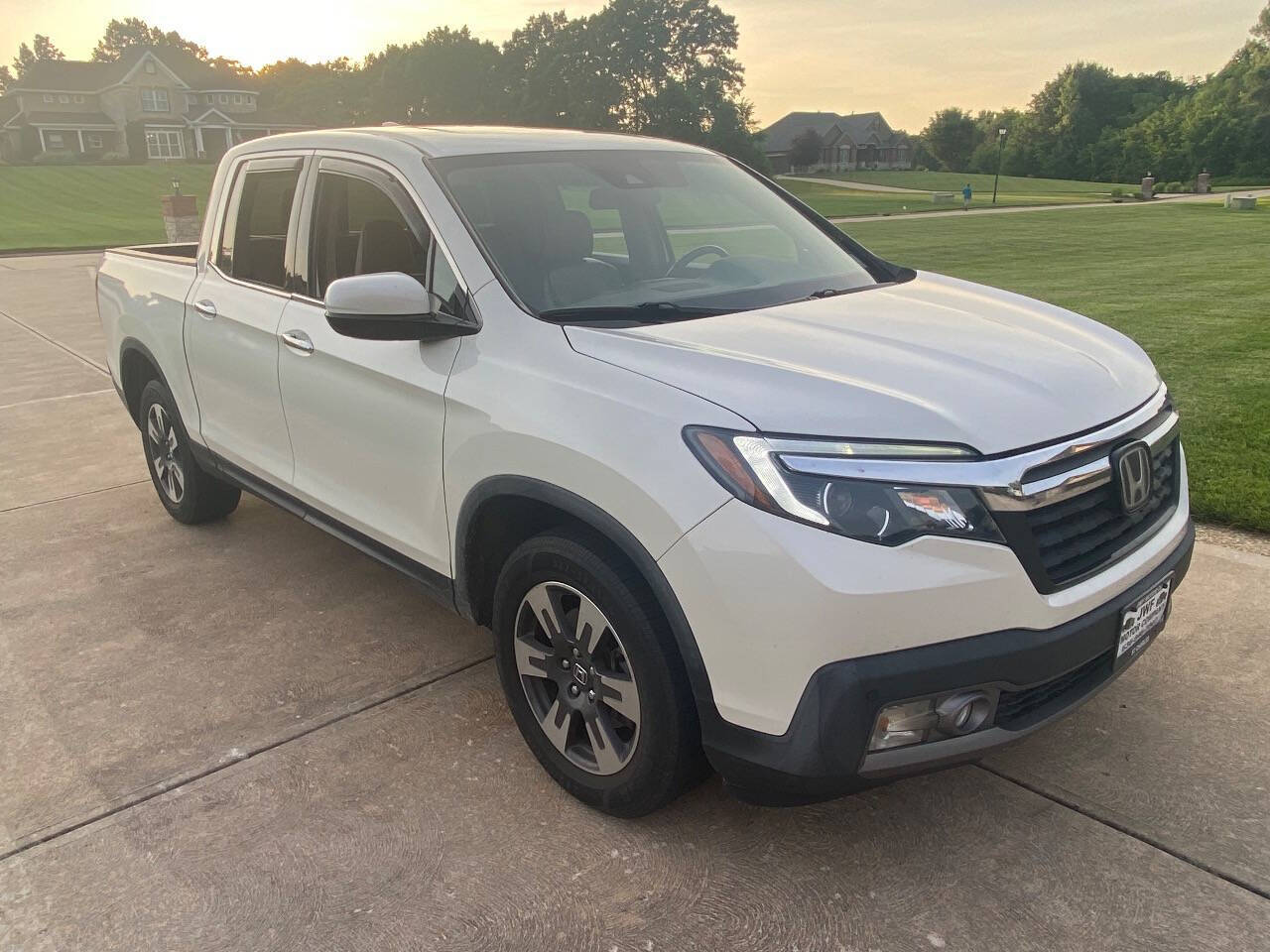White 2018 Honda Ridgeline RTL-E AWD RTL-E 4dr Crew Cab 5.3 ft. SB 1