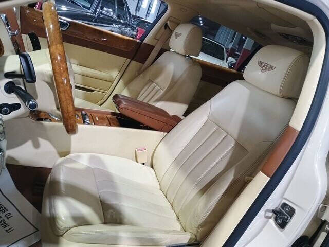 2010 Bentley Continental 20