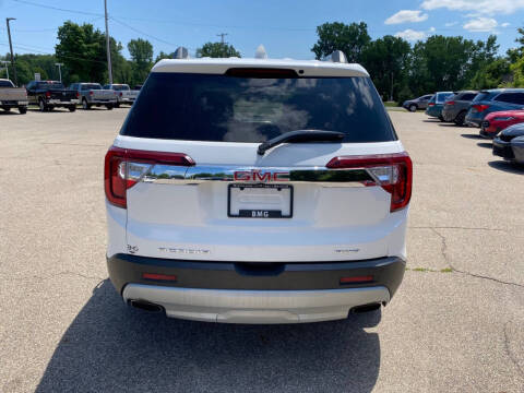 2021 GMC Acadia SLT