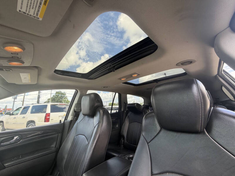 2017 Buick Enclave Leather