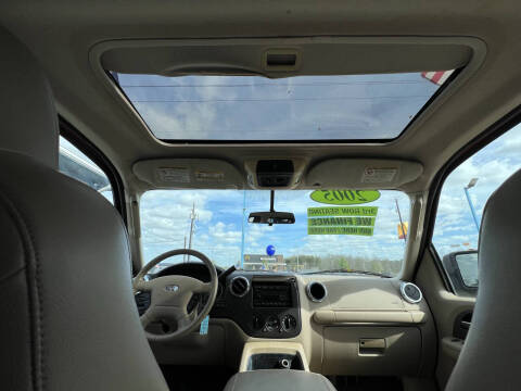 2005 Ford Expedition XLT