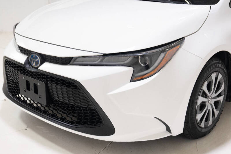 2020 Toyota Corolla Hybrid LE