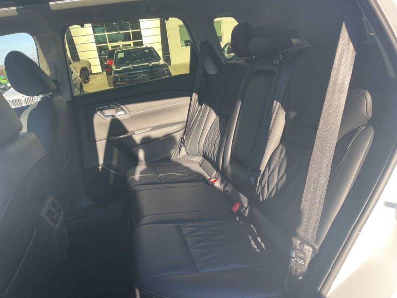 2024 Nissan Rogue Platinum