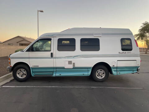 2000 Roadtrek 200 Versatile