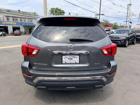 2019 Nissan Pathfinder