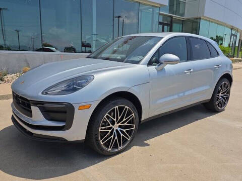 2026 Porsche Macan Photo