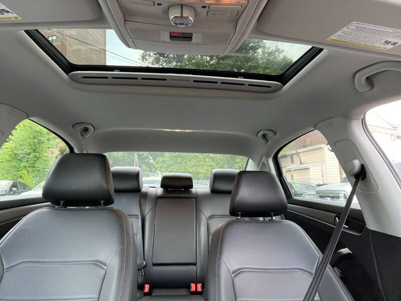 2021 Volkswagen Passat SE