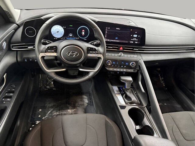 2023 Hyundai Elantra