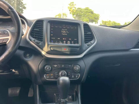 2018 Jeep Cherokee Latitude Plus