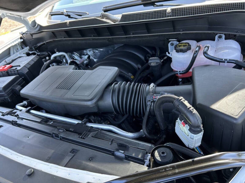 2025 Chevrolet Tahoe LS