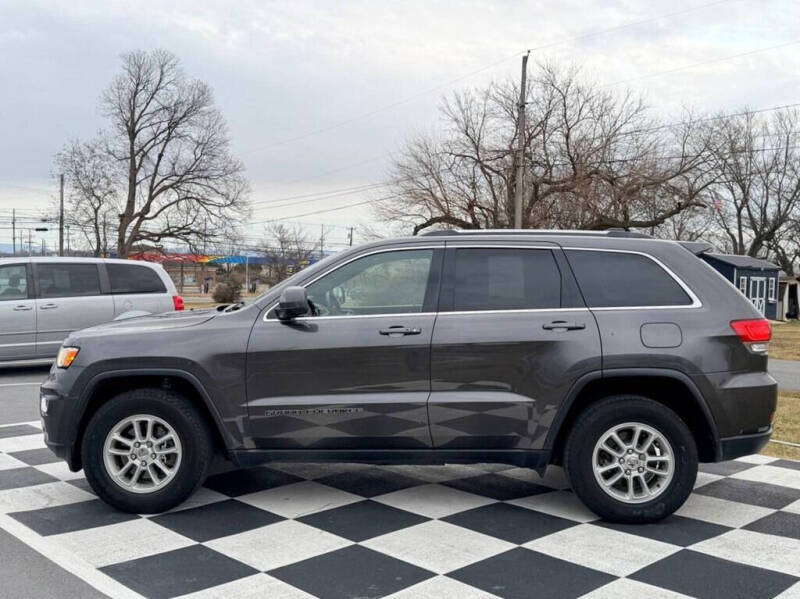 2019 Jeep Grand Cherokee Laredo