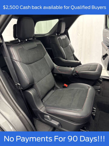 2025 Ford Explorer ST