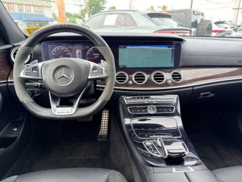2017 Mercedes-Benz E-Class AMG E 43