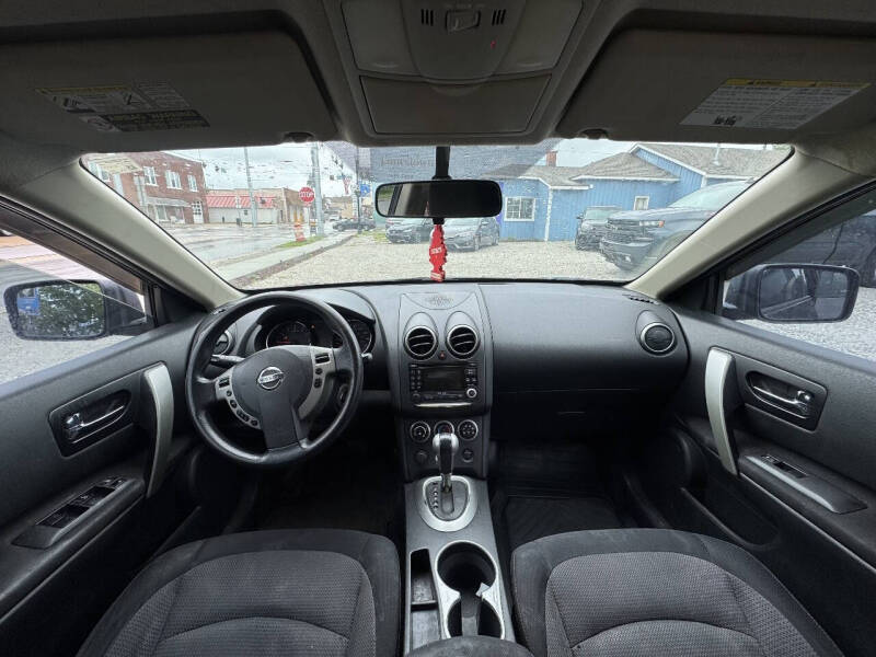 2011 Nissan Rogue S