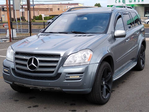 2010 Mercedes-Benz GL-Class for sale at MAGIC AUTO SALES in Little Ferry NJ