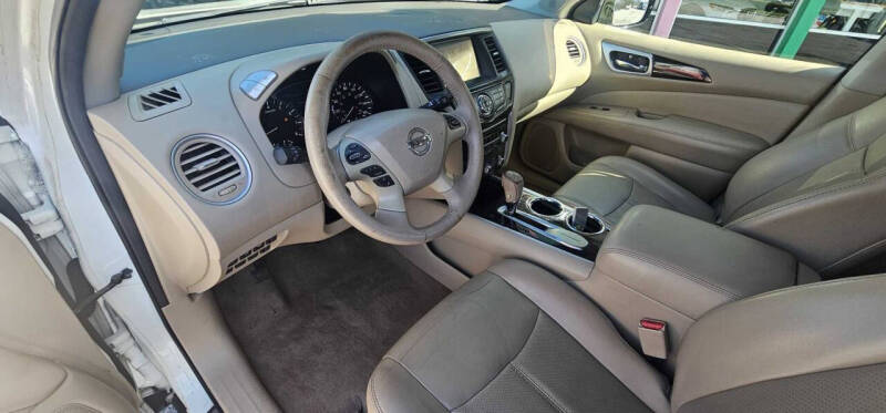 2014 Nissan Pathfinder Platinum