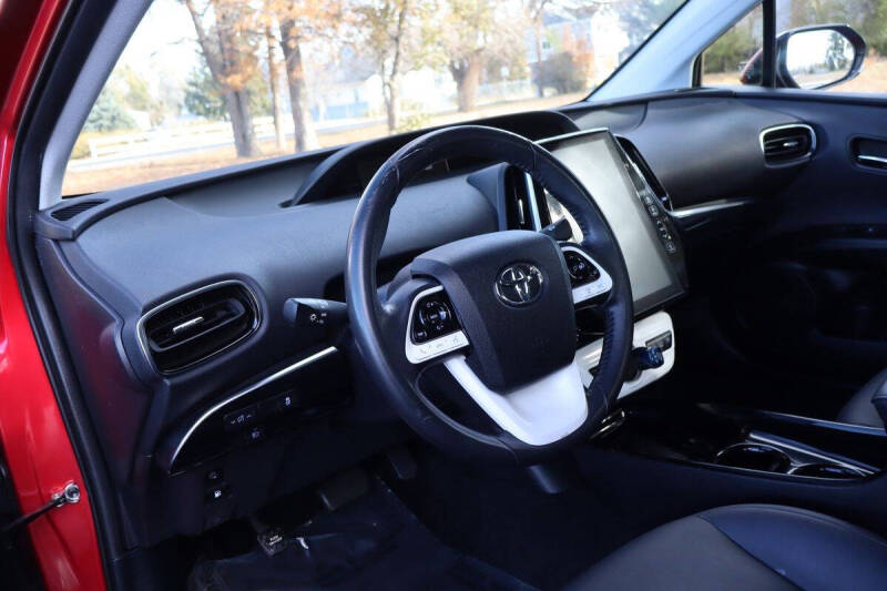 2017 Toyota Prius Prime Plus