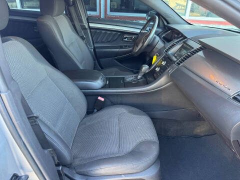 2014 Ford Taurus SEL