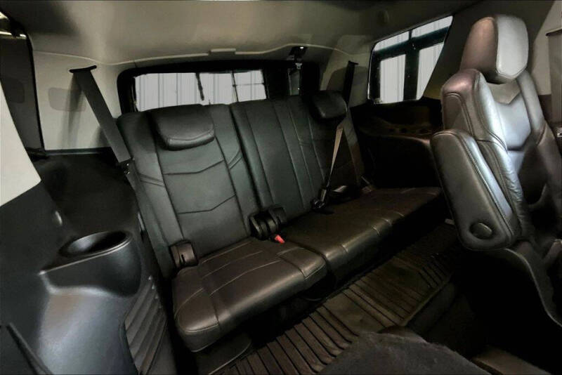 2017 Cadillac Escalade Luxury