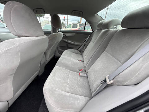 2009 Toyota Corolla LE