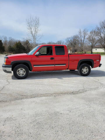 2003 Chevrolet Silverado 1500 for sale at WESTSIDE GARAGE LLC in Keokuk IA