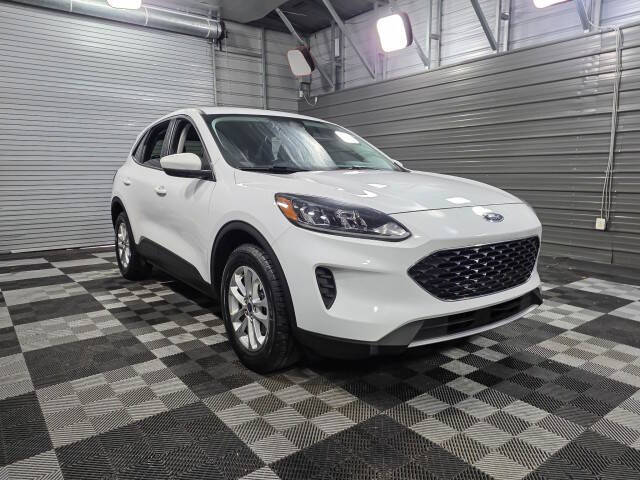 2021 Ford Escape SE