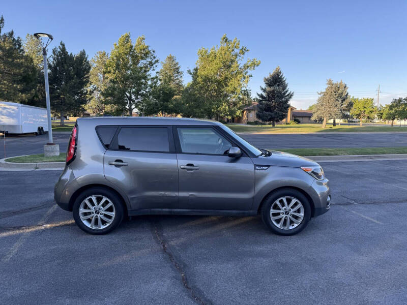 2019 Kia Soul +