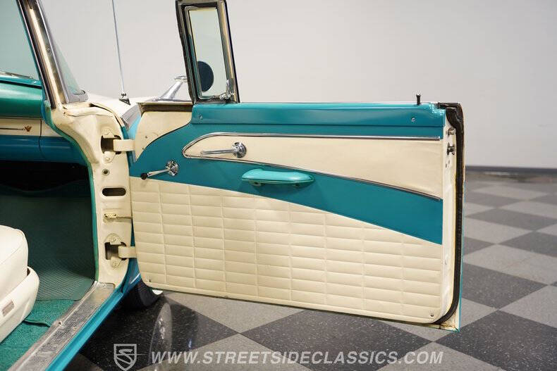 1956 Ford Fairlane