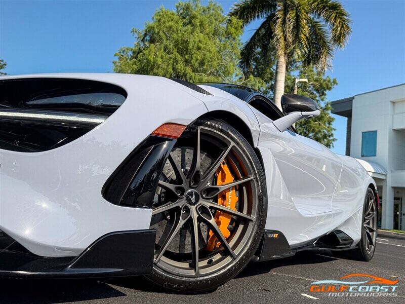 2021 McLaren 765LT