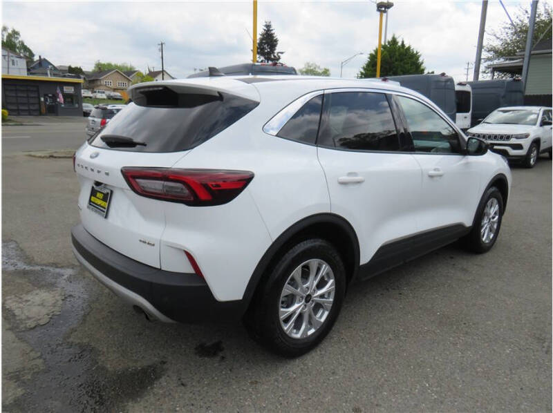 2023 Ford Escape Active