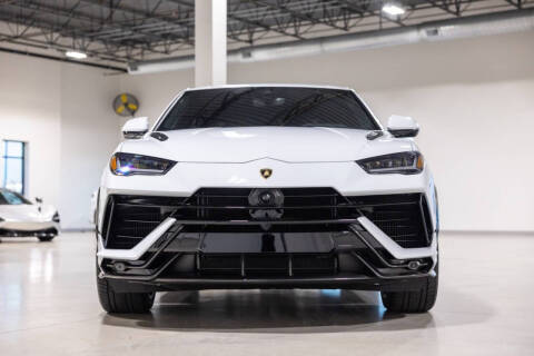 2023 Lamborghini Urus Performante