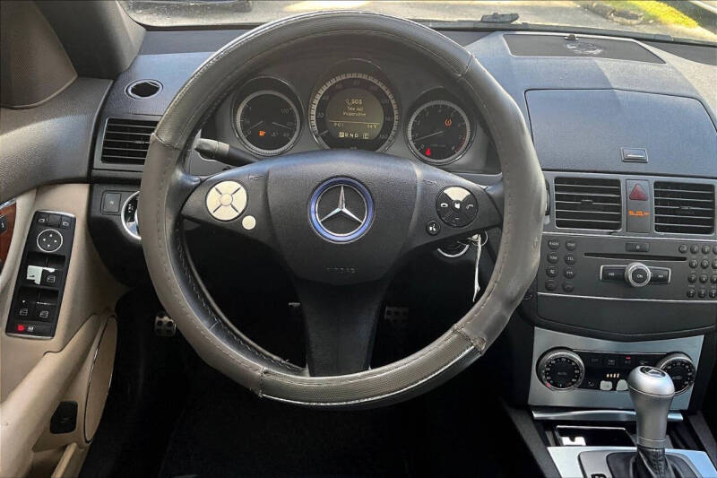 2011 Mercedes-Benz 300-Class