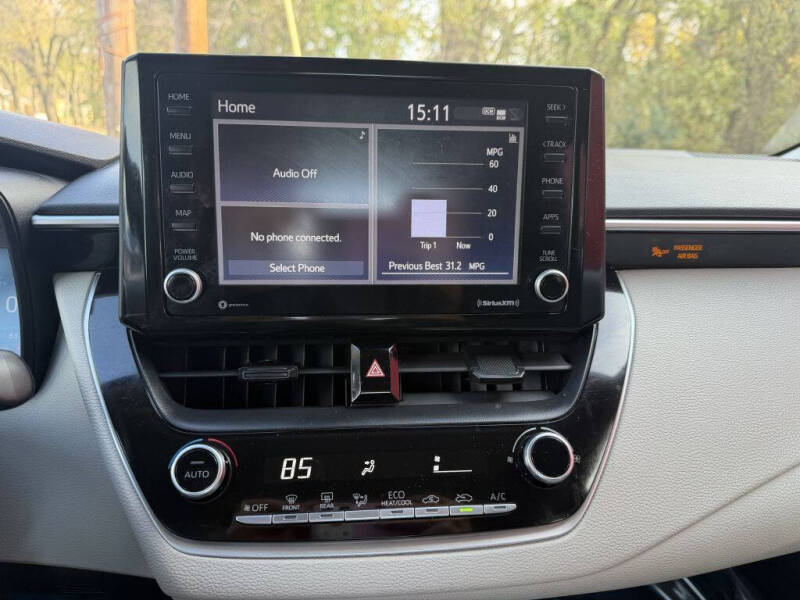 2022 Toyota Corolla LE