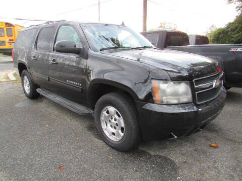 2009 Chevrolet Suburban for sale at Auto Outlet Of Vineland in Vineland NJ