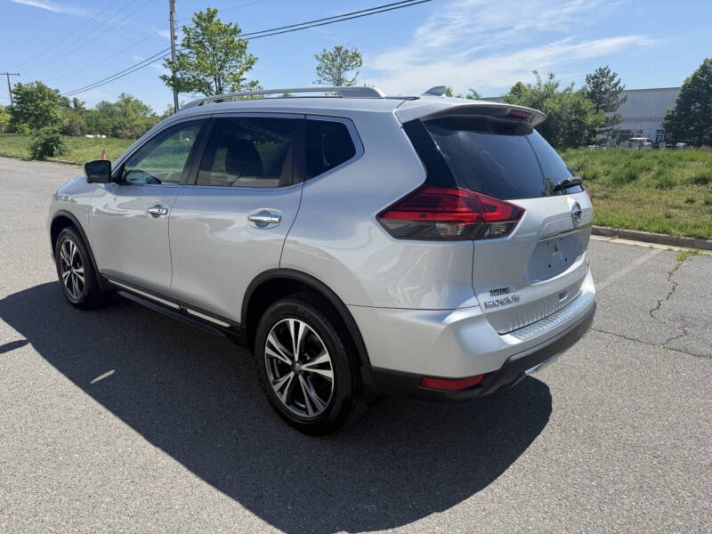 2017 Nissan Rogue SL