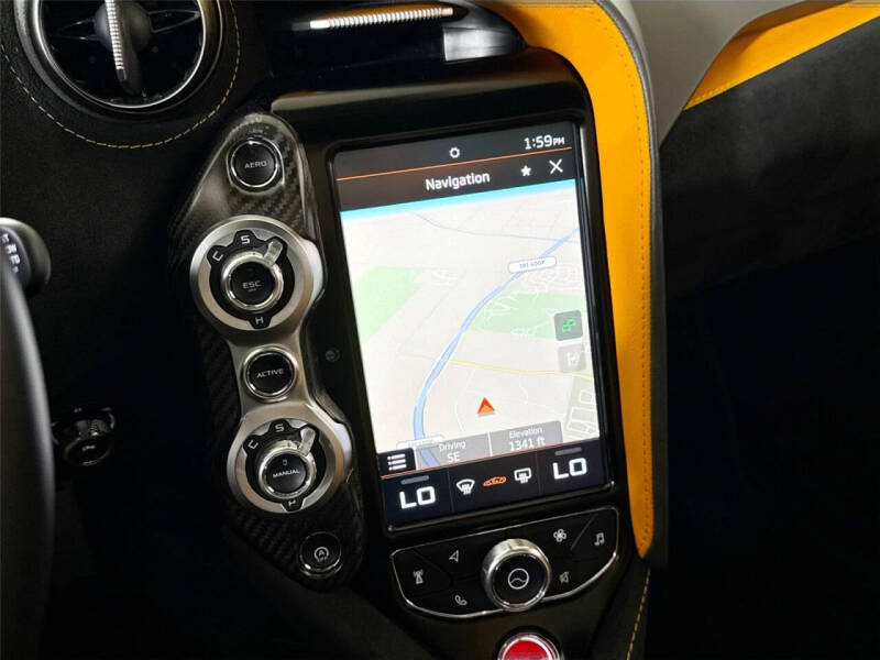 2022 McLaren 720S Performance