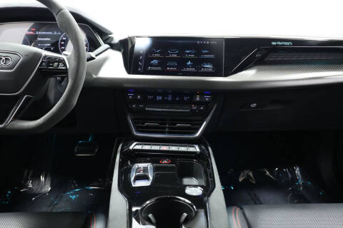 2022 Audi RS e-tron GT quattro